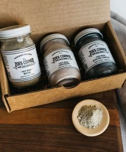 Zoe's Corner Face Mask